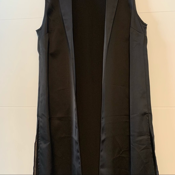 Forever 21 | Open Long Vest - Picture 5 of 14